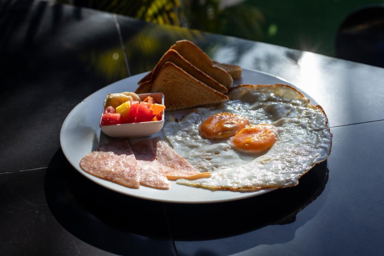 Roxy'S Bed & Breakfast Boca Chica Luaran gambar